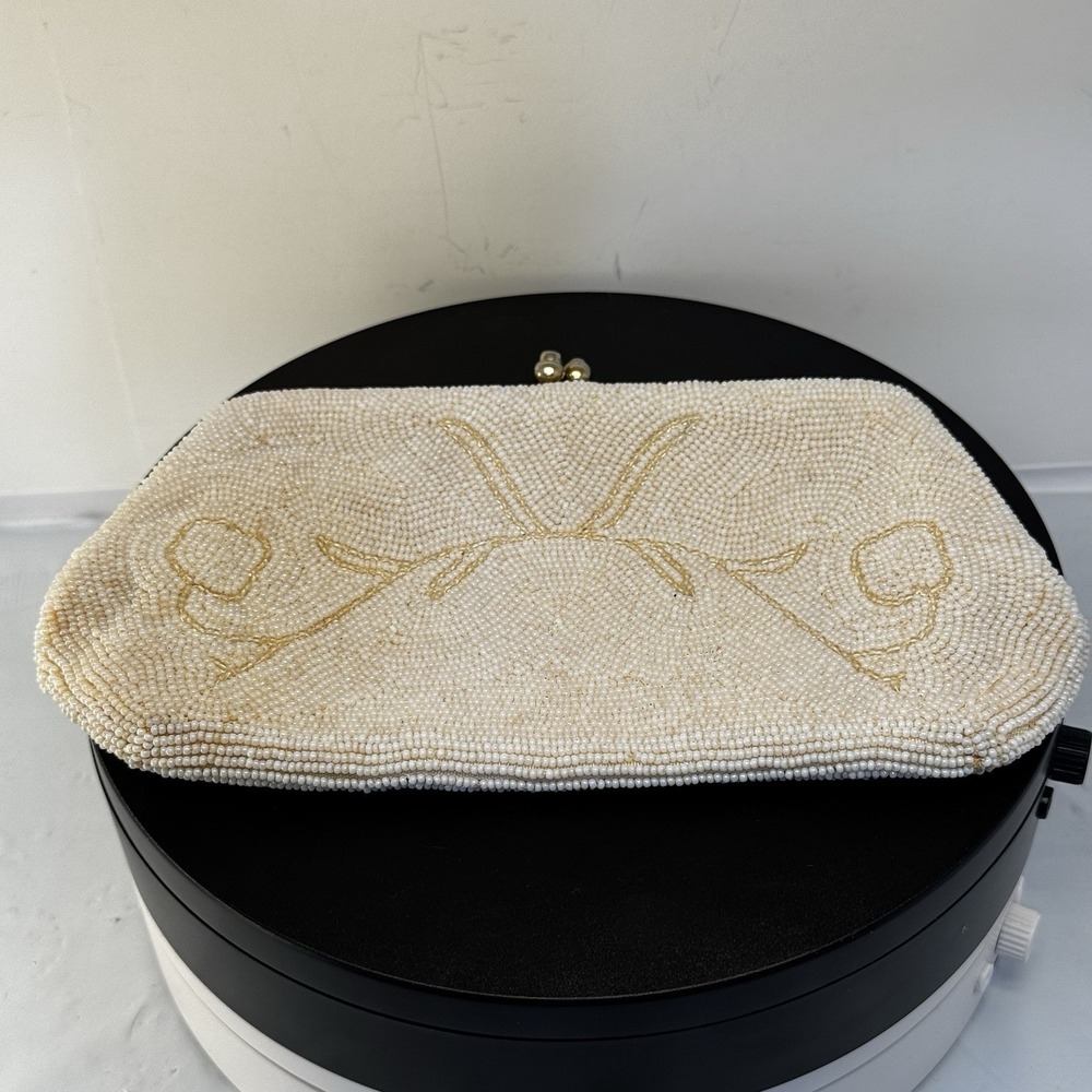 Vintage Made In Japan Clutch Hand Bridal White Beaded Bag Kiss Lock Seed Bead